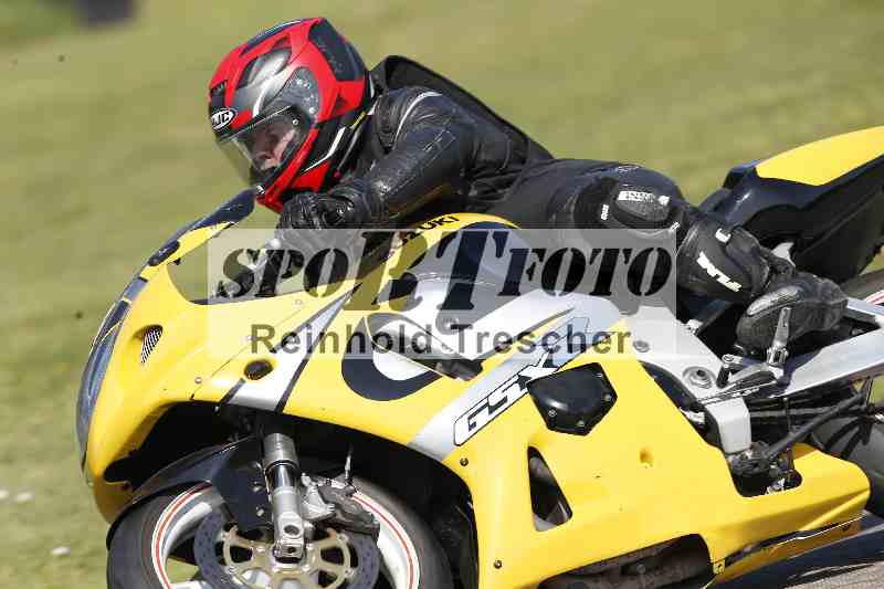 /44 09.08.2025 Plüss Moto Sport ADR/Freies Fahren/43